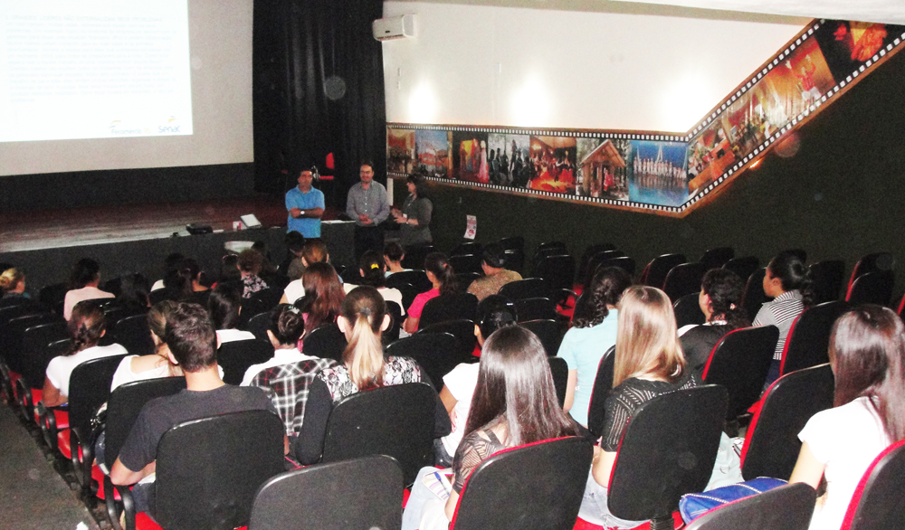 Governo Municipal abre inscrições: 8 Cursos de Qualificação